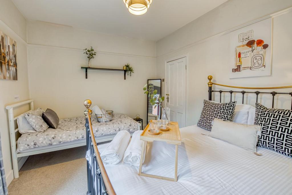 Charming City Home, Beside The Serene Ormeau Park Belfast Exterior foto